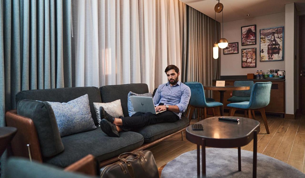 Revier Hotel Dubai Eksteriør bilde