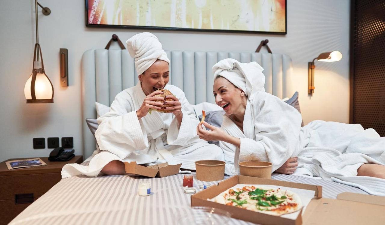 Revier Hotel Dubai Eksteriør bilde